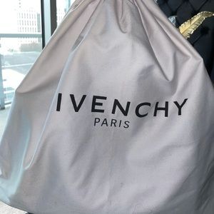 Givenchy Antigona Bag
